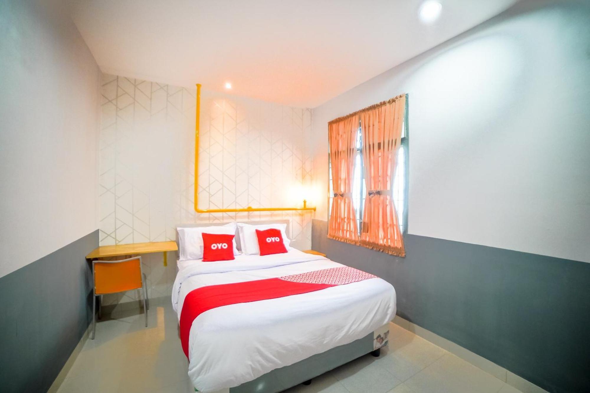 OYO 90874 Millenium Inn 2 Medan Exterior foto