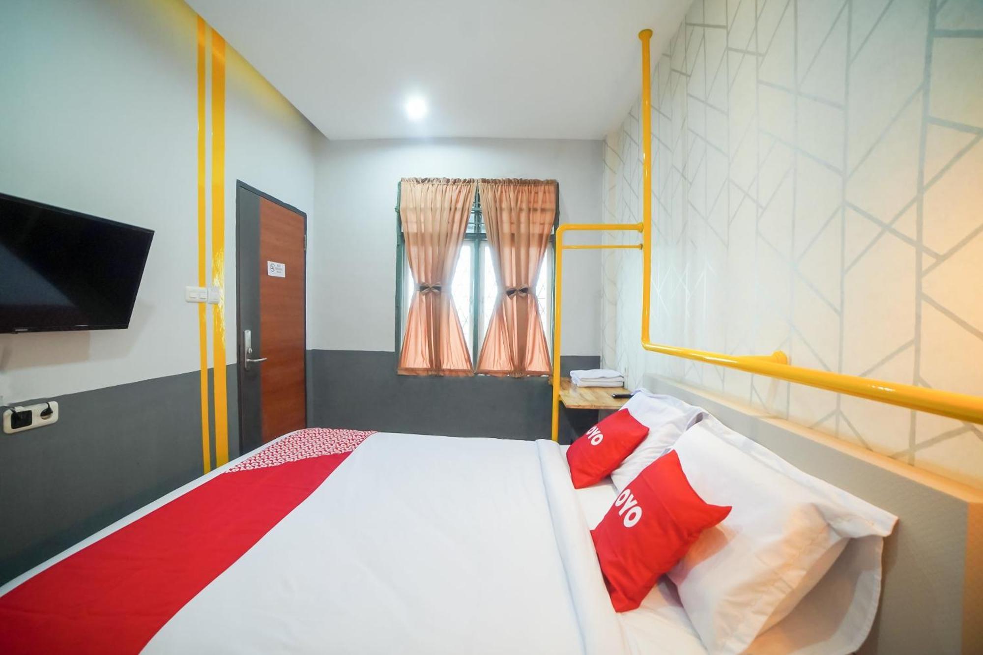 OYO 90874 Millenium Inn 2 Medan Exterior foto